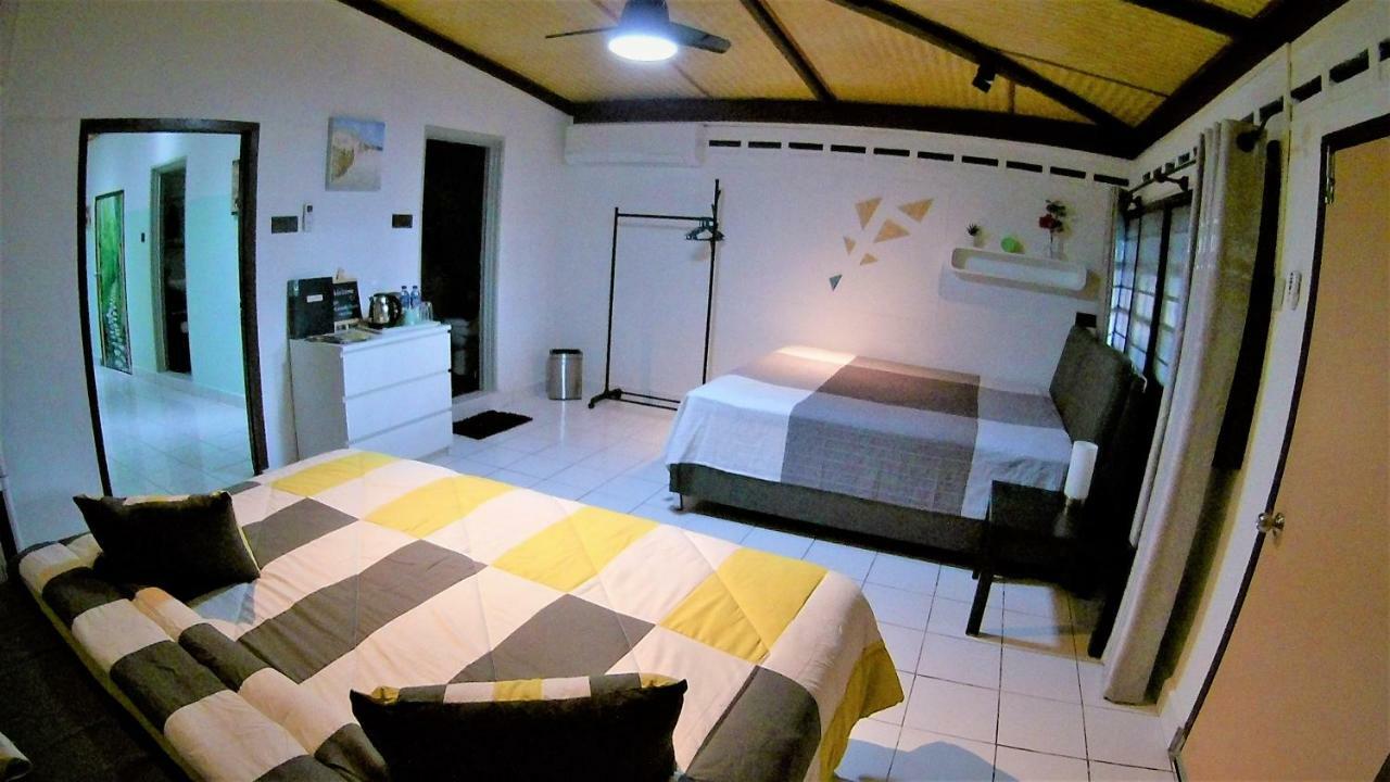 Sabandy Guesthouse Kuah Exterior foto